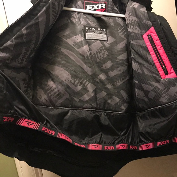 Fxr coat size 8 - Picture 7 of 10